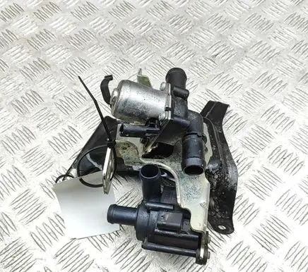 Volvo XC40 Electric auxiliary coolant/water pump 32324817 31657218