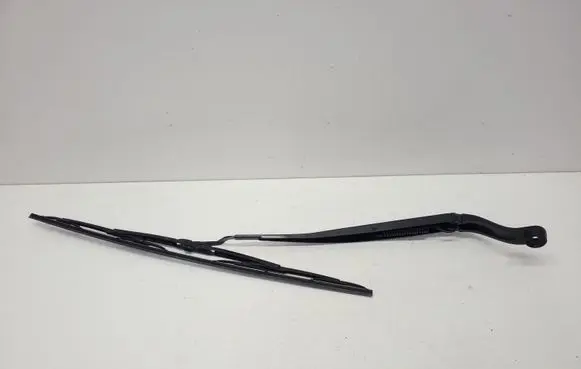 Chrysler Pacifica Front wiper blade arm 2585T2