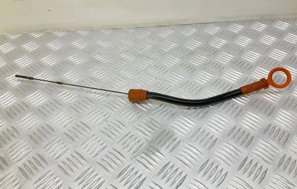 Audi TT TTS Mk2 Oil level dip stick 06F103663H