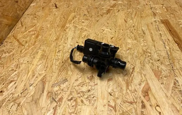 Volvo S90, V90 Electric auxiliary coolant/water pump 32339142