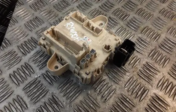 Lexus RX 450H Fuse box set