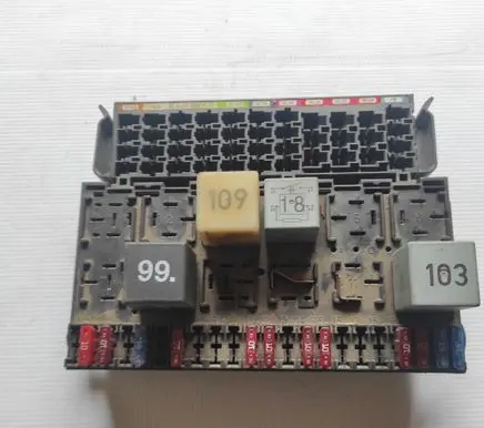 Volkswagen Transporter - Caravelle T4 Fuse box set 357937039