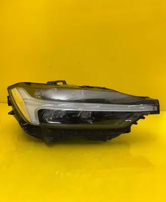 Volvo XC60 Headlight/headlamp 32404706