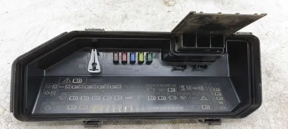 Honda Accord Fuse box cover NOCODE
