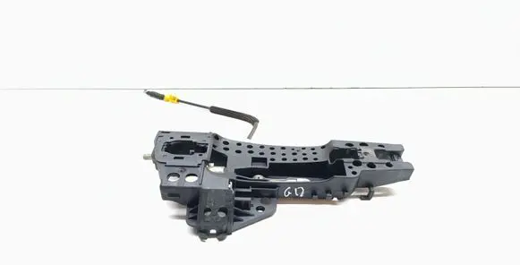 Audi A4 S4 B8 8K Rear door exterior handle/bracket 8T02837886A