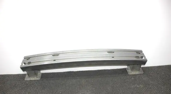 Nissan Altima Rear bumper cross member 000000