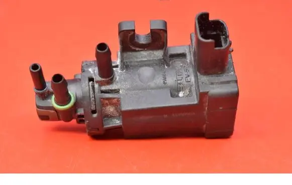 Opel Grandland X Vacuum valve 9807396180