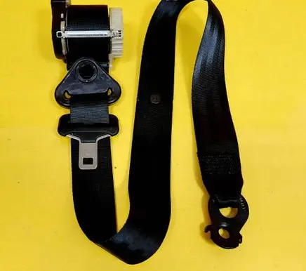 Renault Kangoo I Front seatbelt 33042120