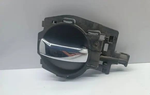 Citroen C3 Front door interior handle 9680637377