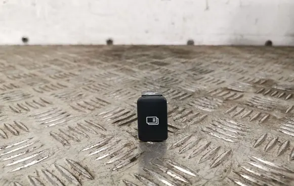 Mitsubishi Outlander Other switches/knobs/shifts 8610A230
