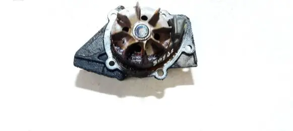 Peugeot 306 Water pump 9630772610