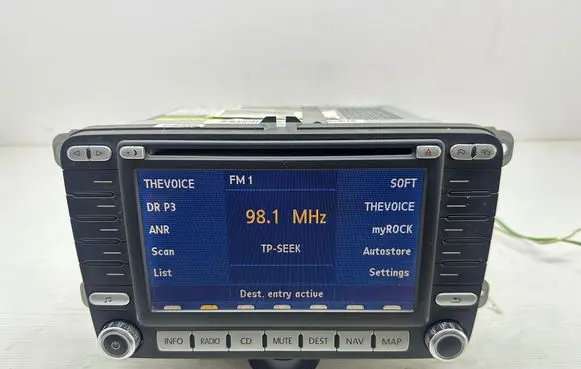 Volkswagen PASSAT B6 Radio/CD/DVD/GPS head unit 1K0035198C 1K0035198 28619800X1