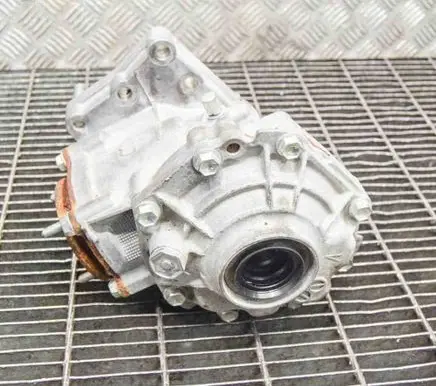 Toyota RAV 4 (XA40) Gearbox transfer box case 