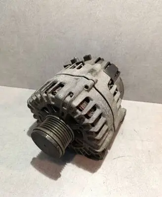BMW 5 F10 F11 Generator/alternator 8507625 2608668C FG23S032