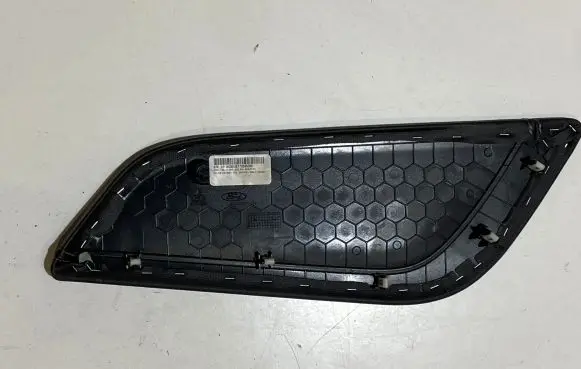 Ford Mustang VI Centre console side trim front 63044E07