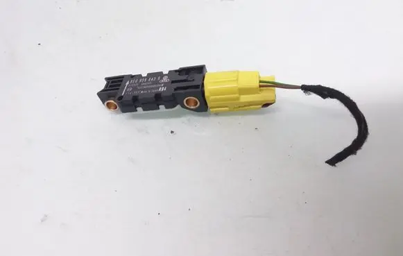Audi A4 S4 B7 8E 8H Airbag deployment crash/impact sensor 8E0959643B