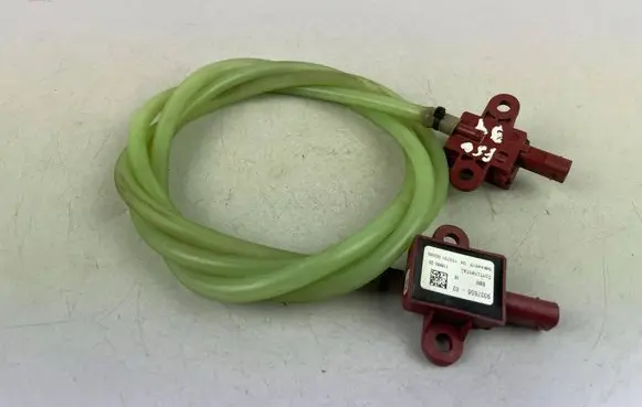 Mini One - Cooper F56 F55 Airbag deployment crash/impact sensor 9337656