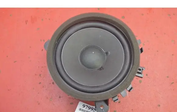 Volvo V40 Subwoofer speaker 31489619