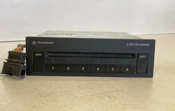 Volkswagen Touran I CD/DVD changer 1T0035110A