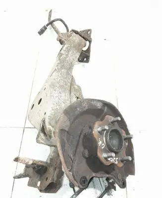 Nissan X-Trail T32 Rear wheel hub NOCODE