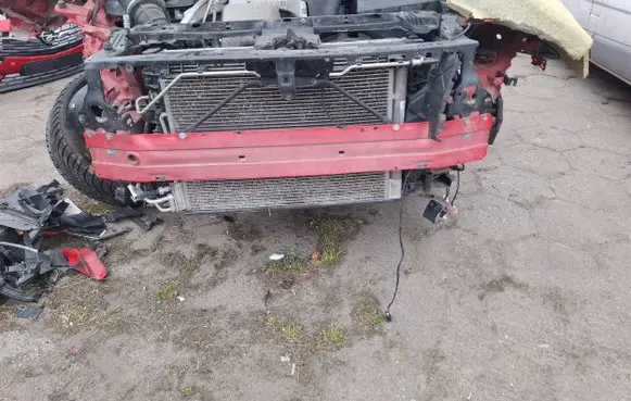 Opel Insignia B Radiator support slam panel