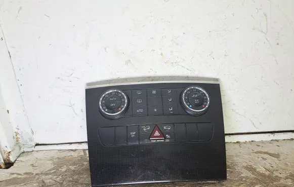 Mercedes-Benz ML W164 Climate control unit A2518207989 A2518203789
