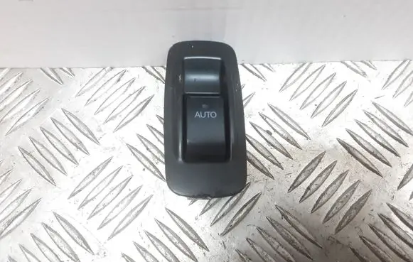 Toyota Corolla E120 E130 Electric window control switch