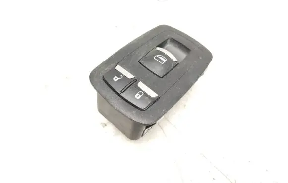 Maserati Ghibli Electric window control switch 670013822 10095653