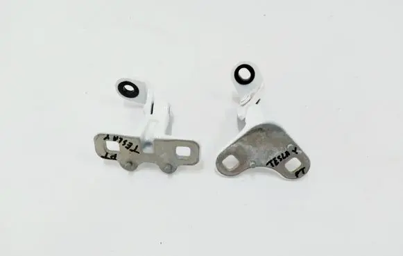 Tesla Model Y Rear door hinge set 1626079-00-C