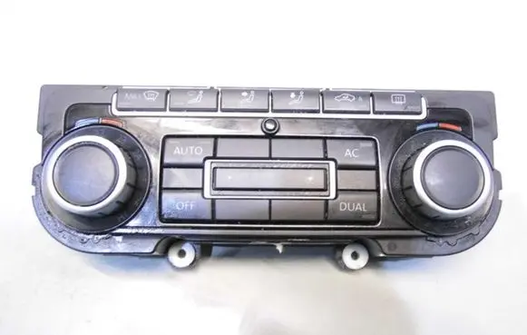 Volkswagen PASSAT CC Climate control unit
