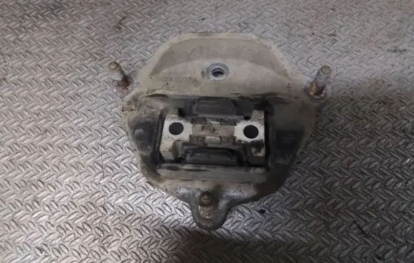 Audi A4 S4 B8 8K Gearbox mount 8K0399151