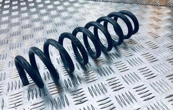BMW 1 E81 E87 Rear coil spring