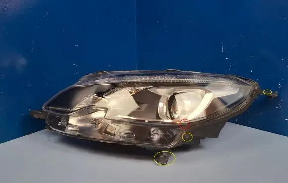Peugeot 2008 I Headlight/headlamp 1685353980 9825313980 90167014
