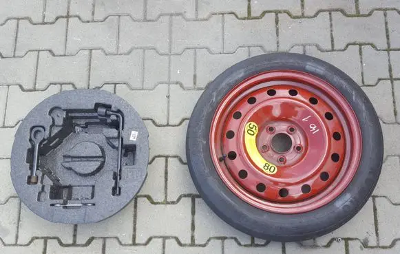 Hyundai i40 R17 spare wheel 529102M910 JD0T52813 4TX177