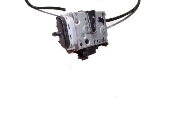 Audi A8 S8 D2 4D Rear door lock 4D0839015A