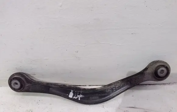 Mercedes-Benz S W220 Rear control arm A2203521105
