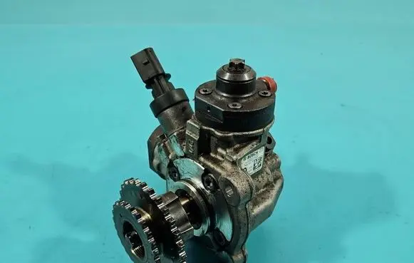 BMW 7 F01 F02 F03 F04 Fuel injection high pressure pump 0445010617 IMPRK1522372