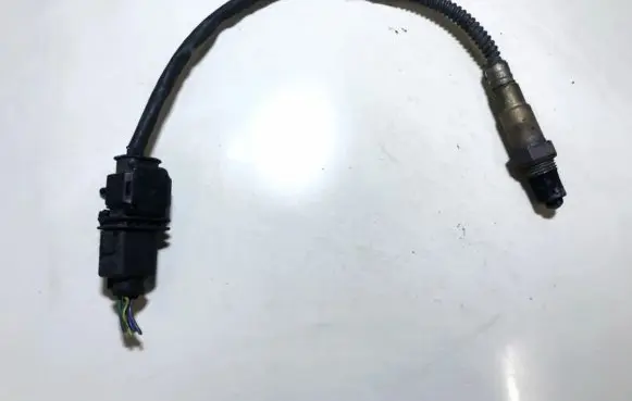 Volvo V70 Lambda probe sensor 0258017107 30751138