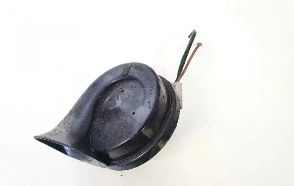 Volkswagen PASSAT B6 Horn signal e1000209