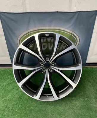 Jaguar F-Pace R20 alloy rim 