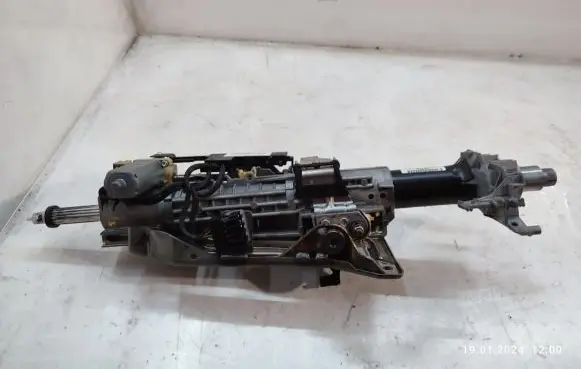 BMW X6 E71 Steering wheel axle
