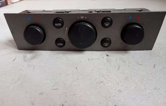 Opel Signum Climate control unit