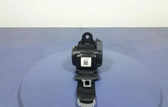 BMW 2 F45 Front seatbelt 7488775