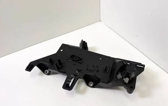 BMW 3 E92 E93 Other engine bay part 7811112 62440410 PA66GF30