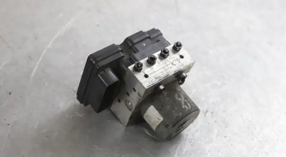 KIA Ceed ABS Pump 61589-45200 A2589-30600