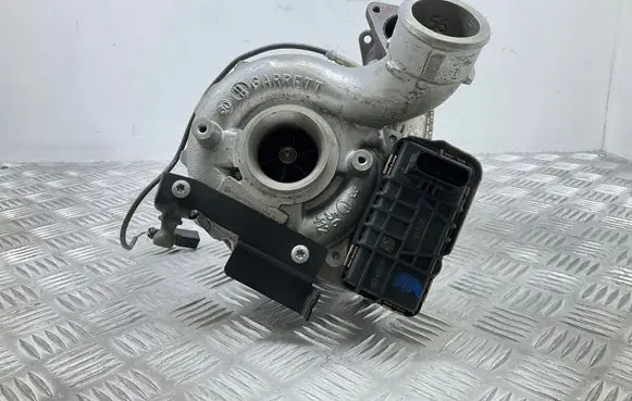 Audi A5 8T 8F Turbo 059145874J