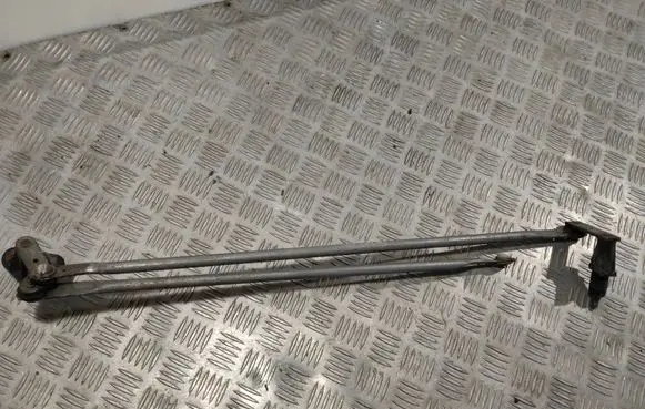 Mitsubishi Pajero Sport I Front wiper linkage 