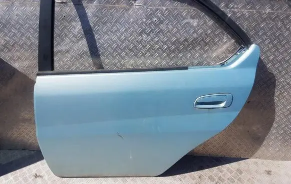 Rear door