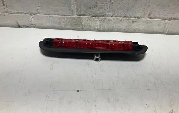 BMW 3 E90 E91 Third/center stoplight 168644