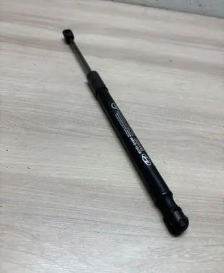 Hyundai Santa Fe Front bonnet/hood damper/strut 81161s1000
